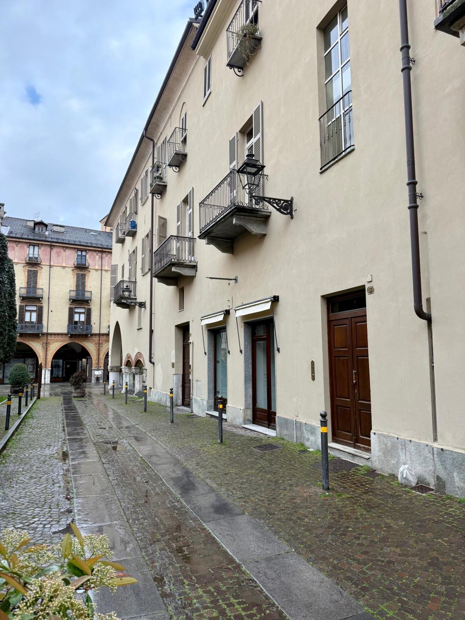 La Loggia Dei Conti Apartment Cuneo Exterior photo