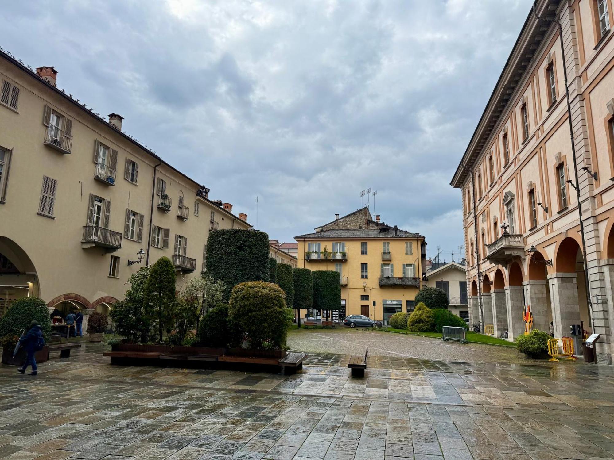 La Loggia Dei Conti Apartment Cuneo Exterior photo